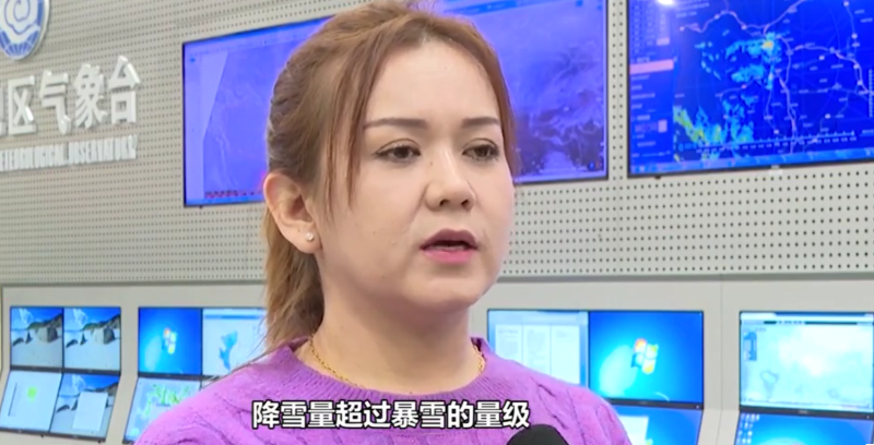 喀什玉龍環(huán)?！皯鸨?，保出行”