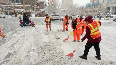 玉龍環保-喀什玉龍環保清雪行動（1）